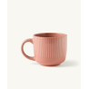 Tasse en grès rose - Striée et unique